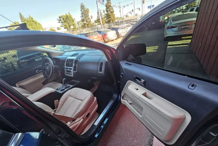 2008 Ford Edge SEL photo 1