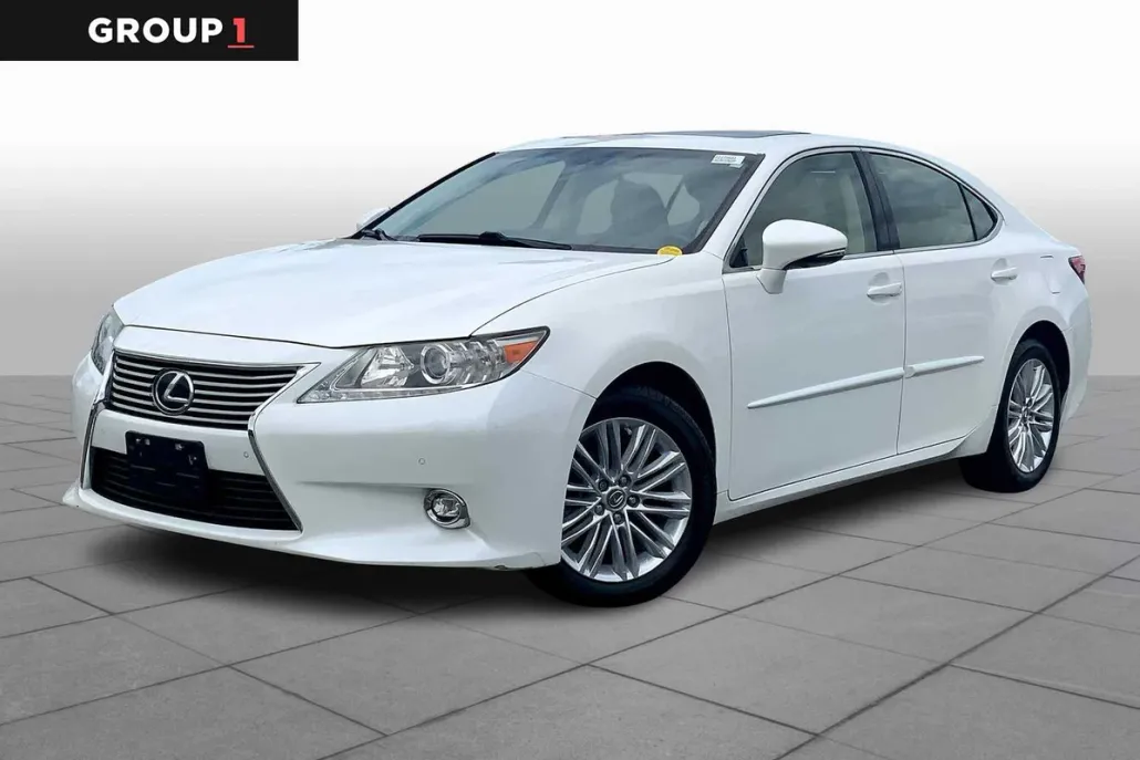 2015 Lexus ES 350 photo 1