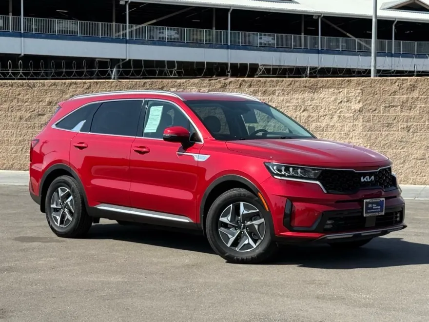 2023 Kia Sorento Hybrid EX photo 1