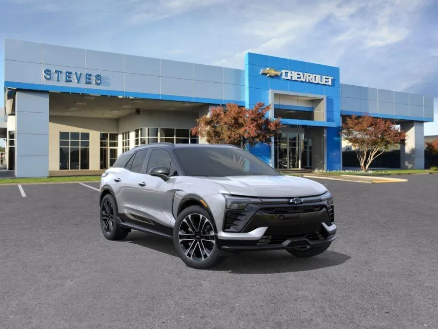 2026 Chevrolet Blazer EV photo 1