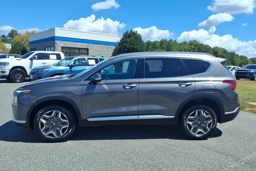 2022 Hyundai Santa Fe photo 1