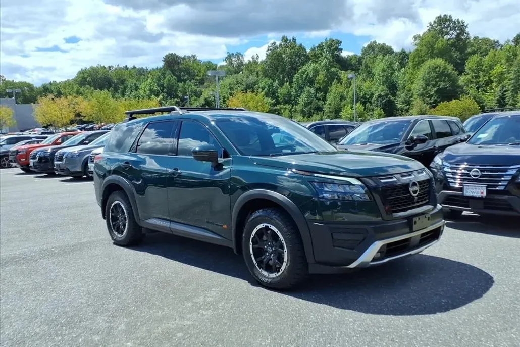 2023 Nissan Pathfinder Rock Creek photo 1