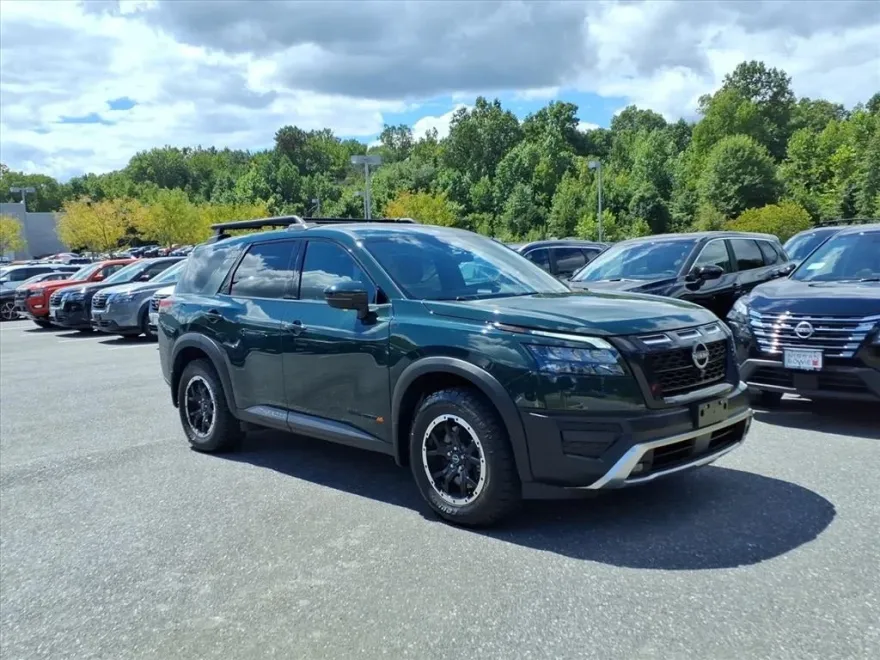 2023 Nissan Pathfinder Rock Creek photo 1