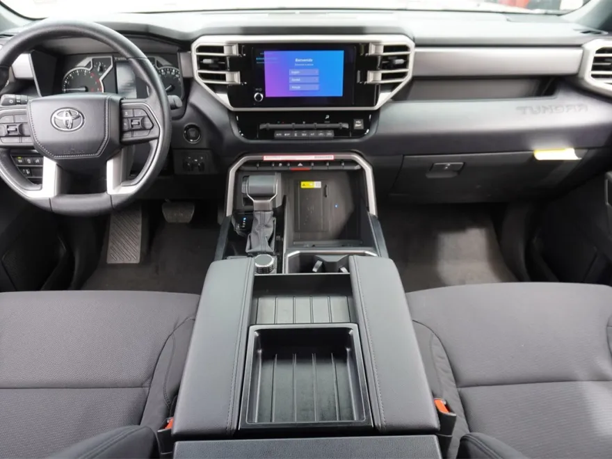 2025 Toyota Tundra SR5 photo 1