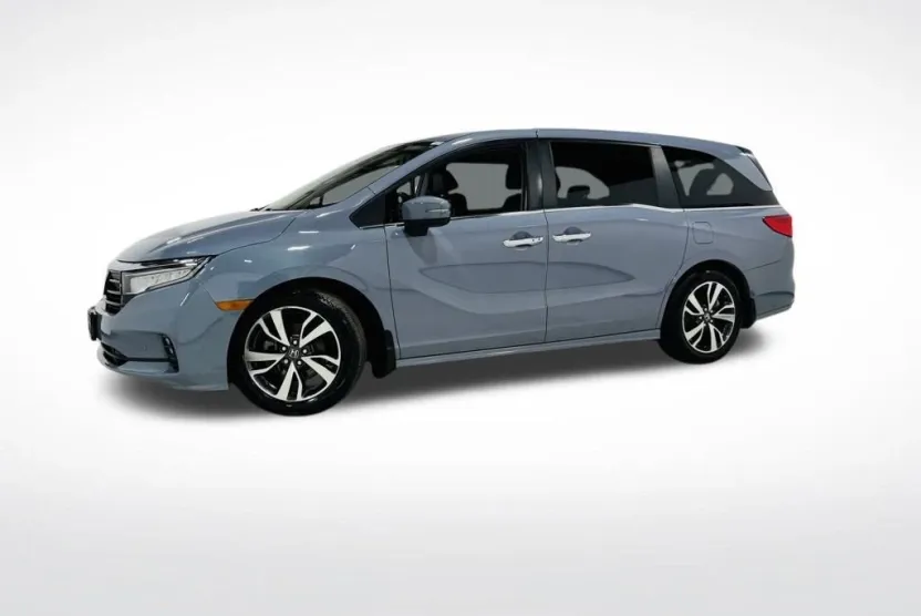 2023 Honda Odyssey Touring photo 1