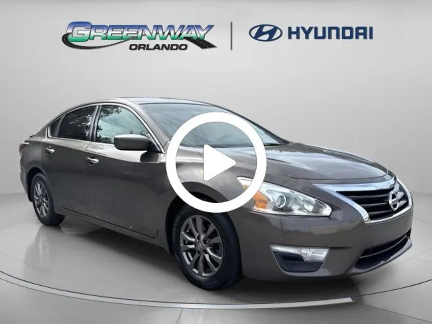 2015 Nissan Altima 2.5 S photo 1