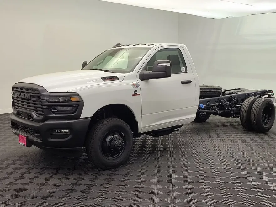 2025 Ram 3500 Tradesman photo 1