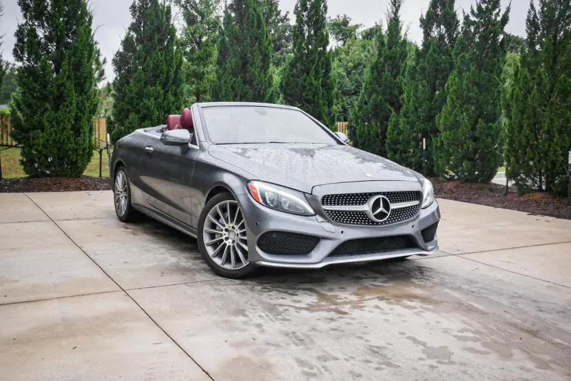 2017 Mercedes Benz C 300 photo 1