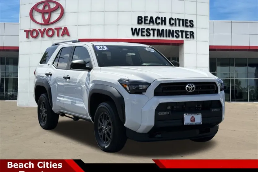 2025 Toyota 4Runner SR5 photo 1