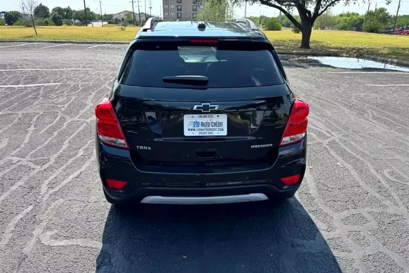 2019 Chevrolet Trax Premier photo 1