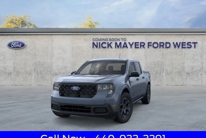 2025 Ford Maverick XLT photo 1