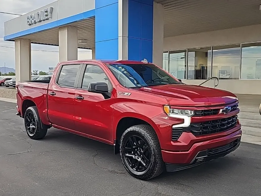 2024 Chevrolet Silverado 1500 RST photo 1