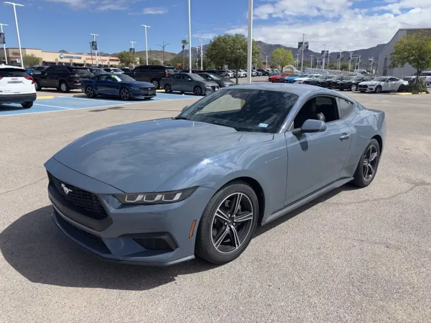 2024 Ford Mustang EcoBoost photo 1