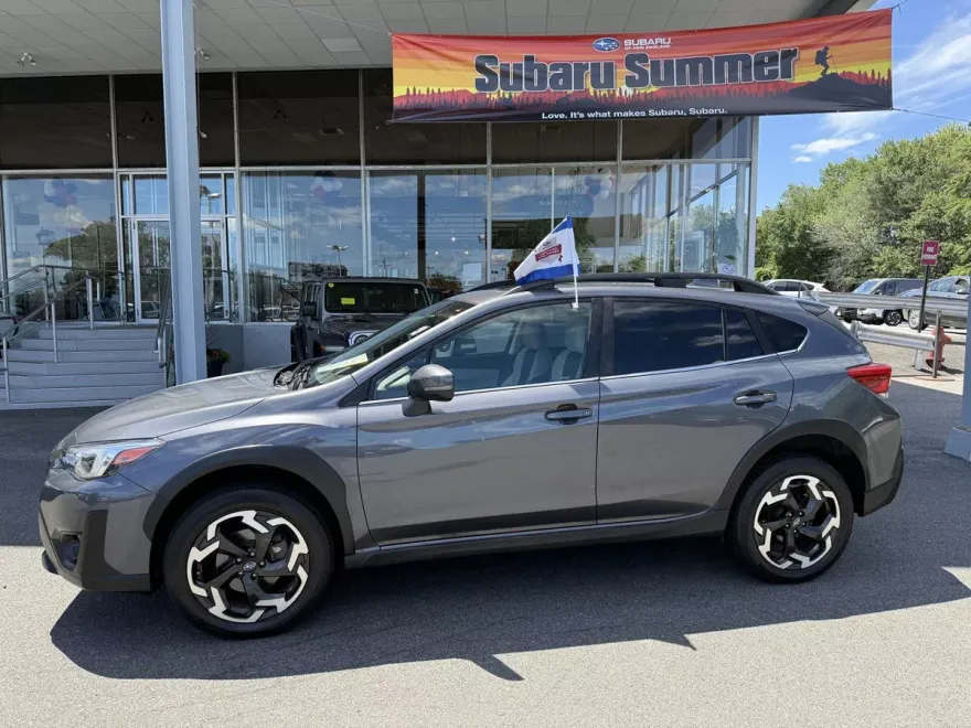 2022 Subaru Crosstrek Limited photo 1