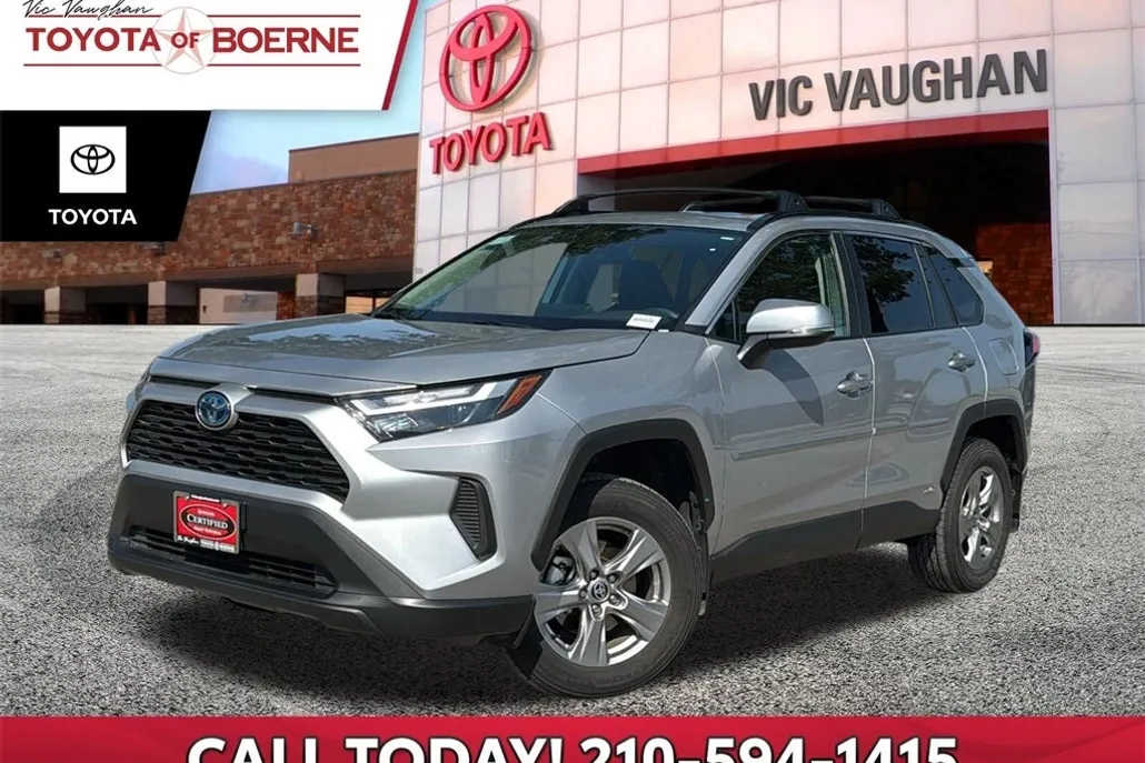 2024 Toyota RAV4 Hybrid XLE photo 1