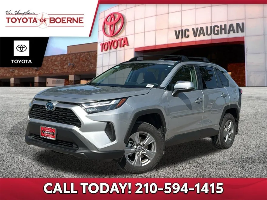2024 Toyota RAV4 Hybrid XLE photo 1