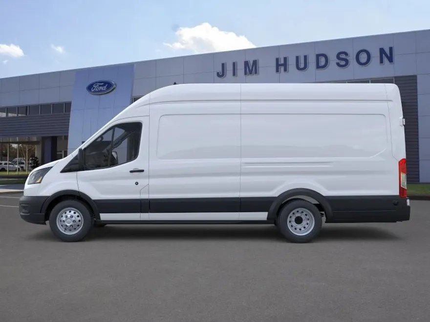 2025 Ford Transit photo 1