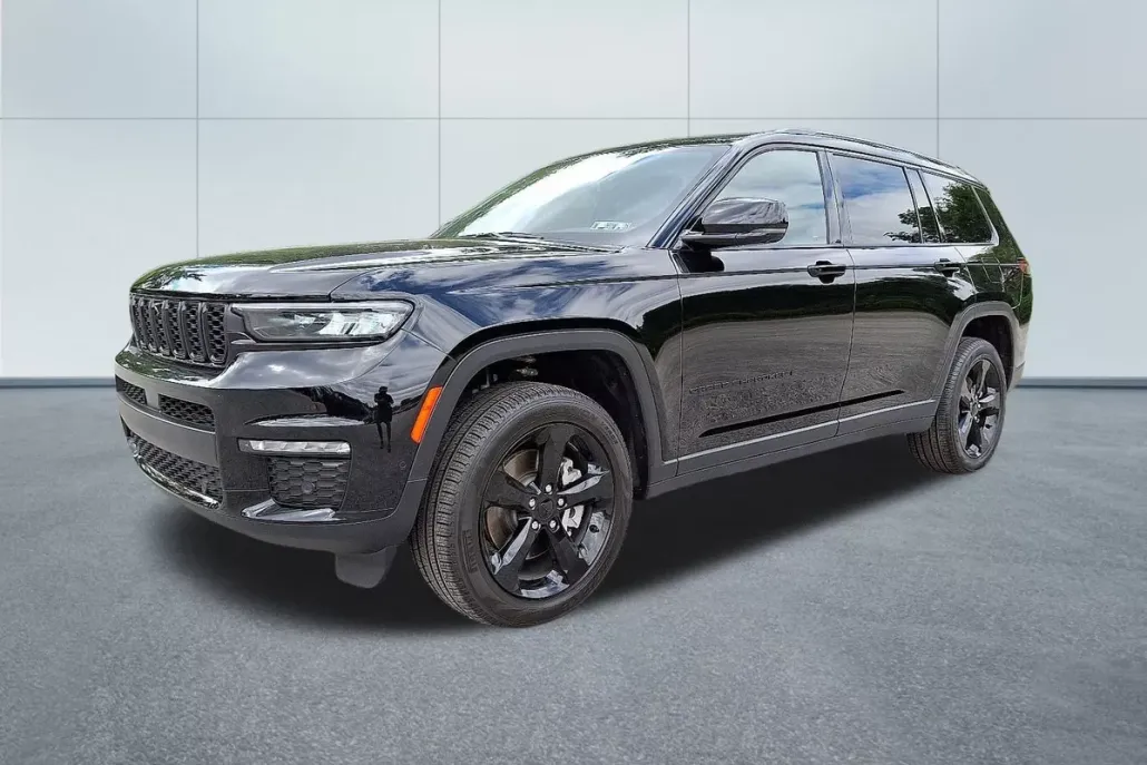 2025 Jeep Grand Cherokee Limited photo 1