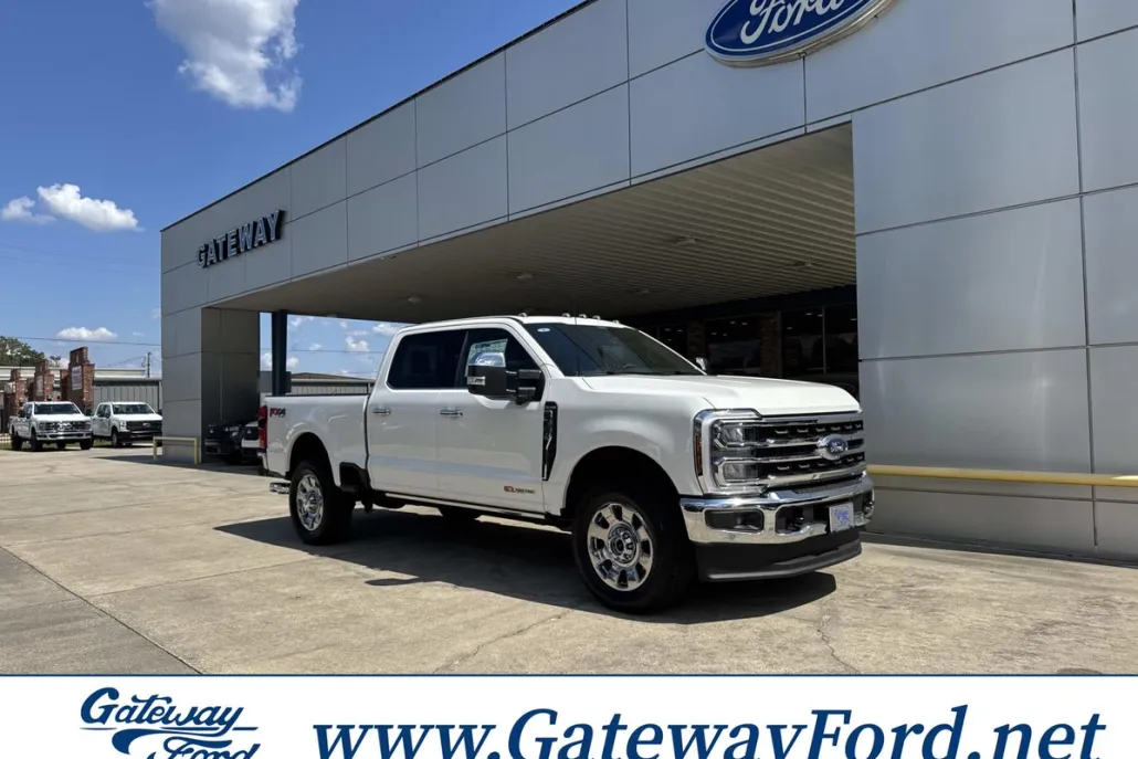 2025 Ford F-250 King Ranch photo 1