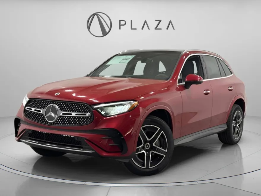 2025 Mercedes Benz GLC 300 4MATIC photo 1