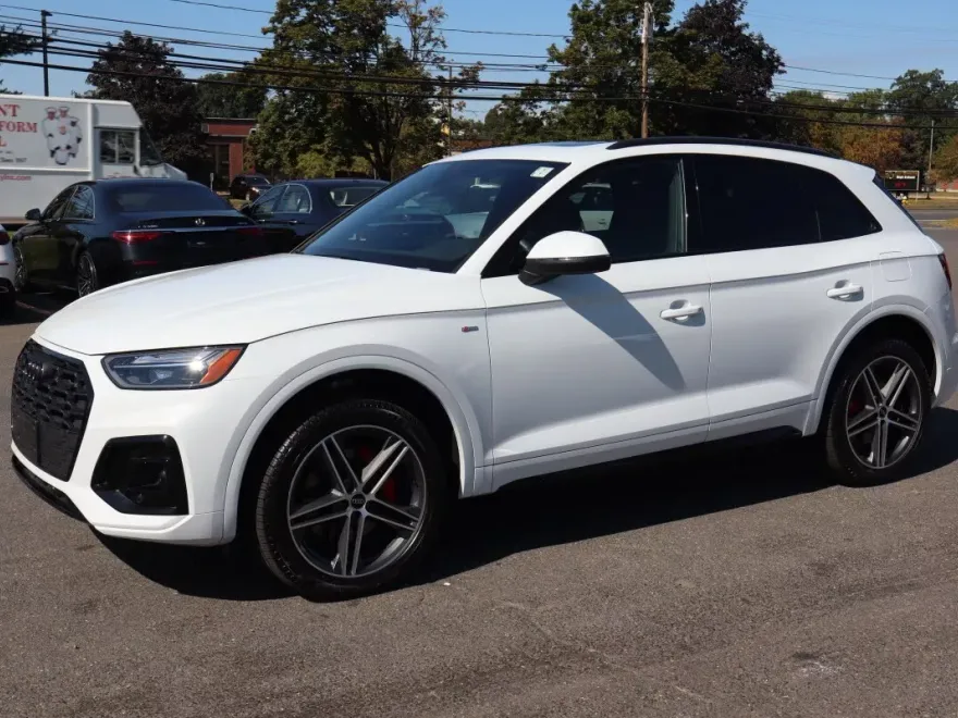 2025 Audi Q5 S line Premium Plus 55 TFSI photo 1