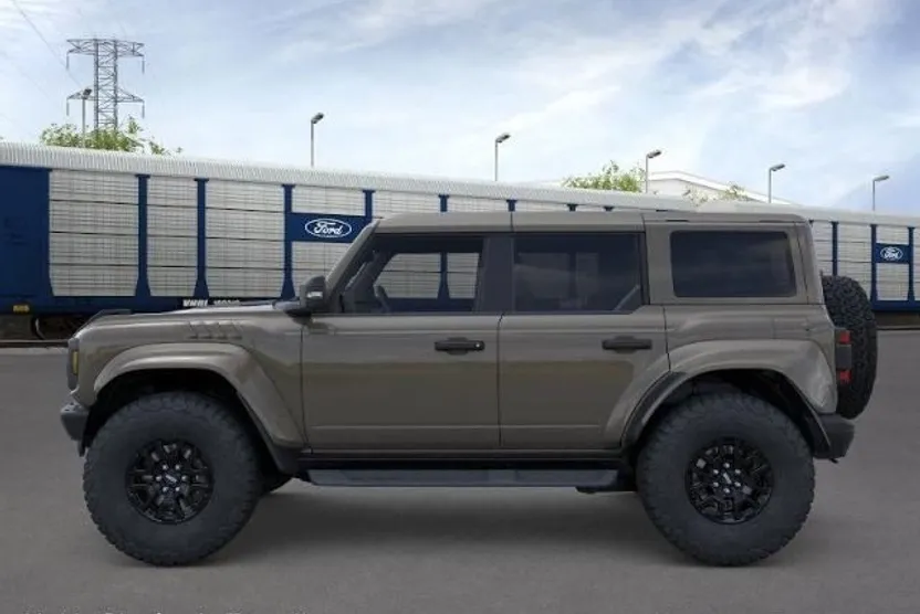 2025 Ford Bronco Raptor photo 1