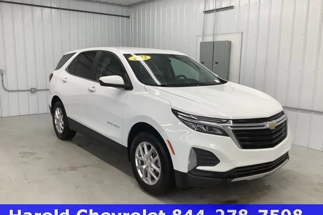 2022 Chevrolet Equinox LT photo 1