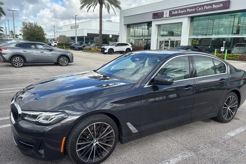 2022 Bmw 530i photo 1