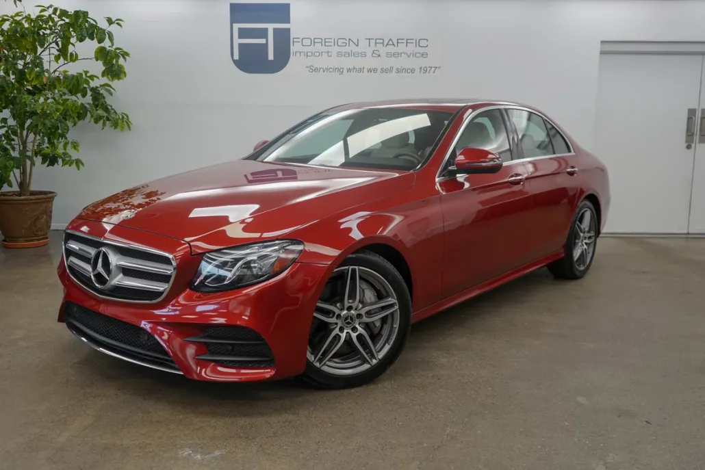 2019 Mercedes Benz E 4MATIC photo 1