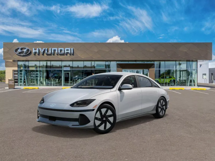 2025 Hyundai Ioniq 6 SE photo 1