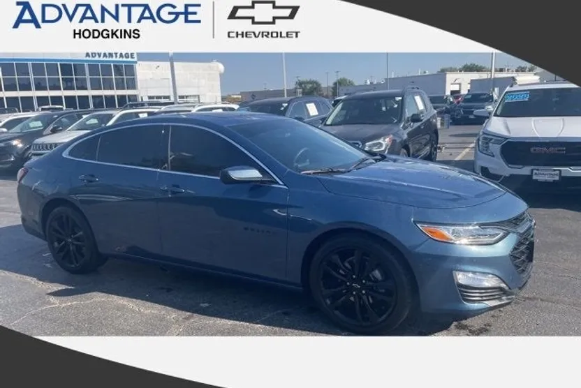 2025 Chevrolet Malibu Premier 2LT photo 1
