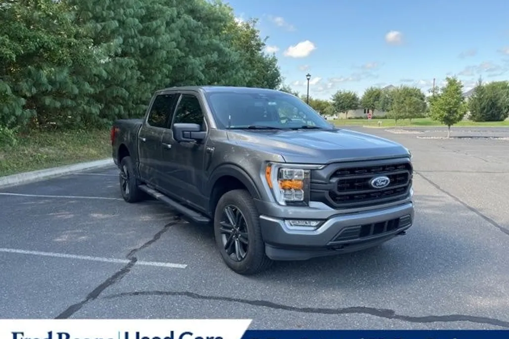 2022 Ford F-150 XLT photo 1