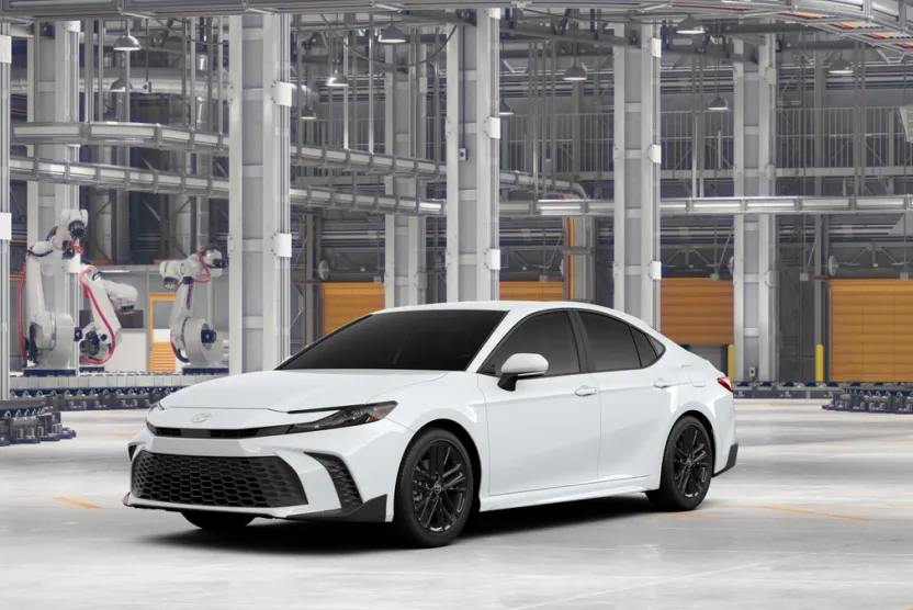 2026 Toyota Camry SE photo 1