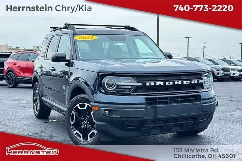2021 Ford Bronco Sport Outer Banks photo 1