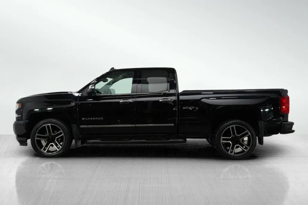 2018 Chevrolet Silverado 1500 photo 1