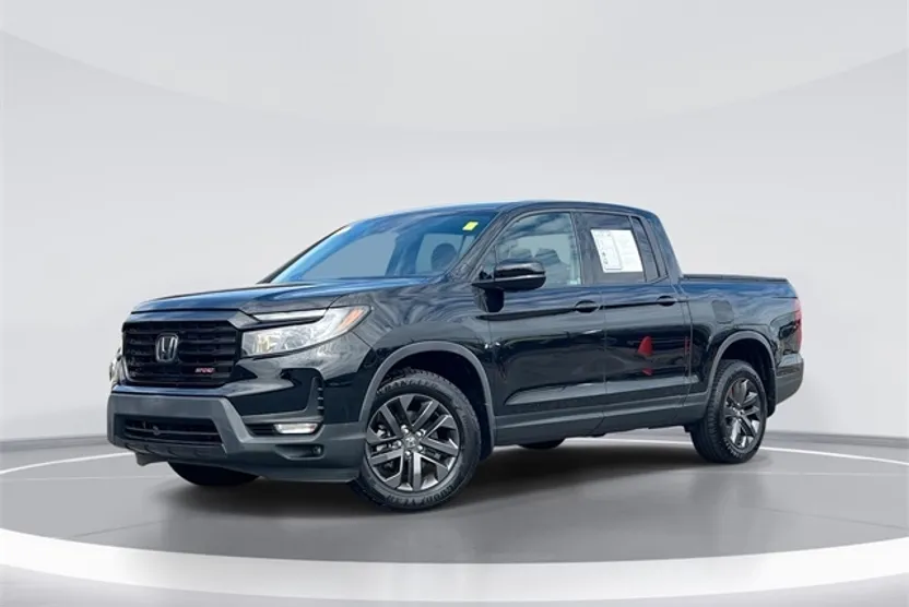 2021 Honda Ridgeline Sport photo 1