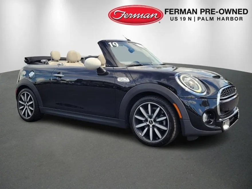 2019 Mini Cooper Convertible S photo 1
