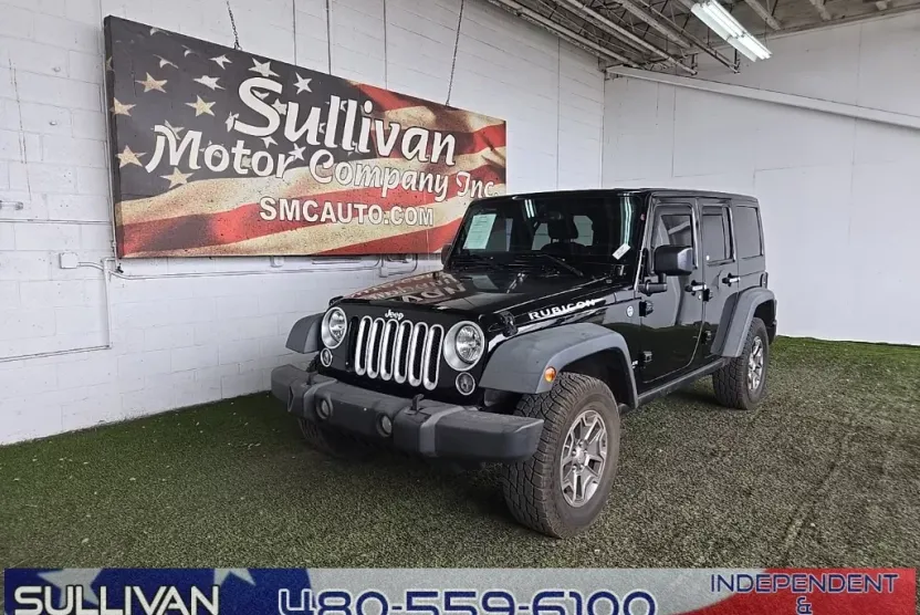 2015 Jeep Wrangler Unlimited Rubicon photo 1