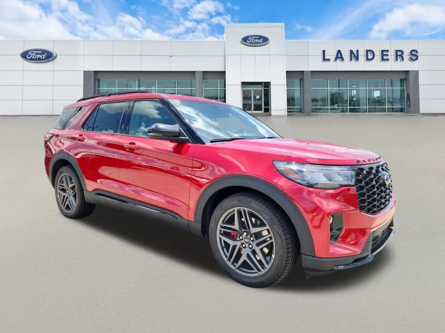 2025 Ford Explorer ST photo 1