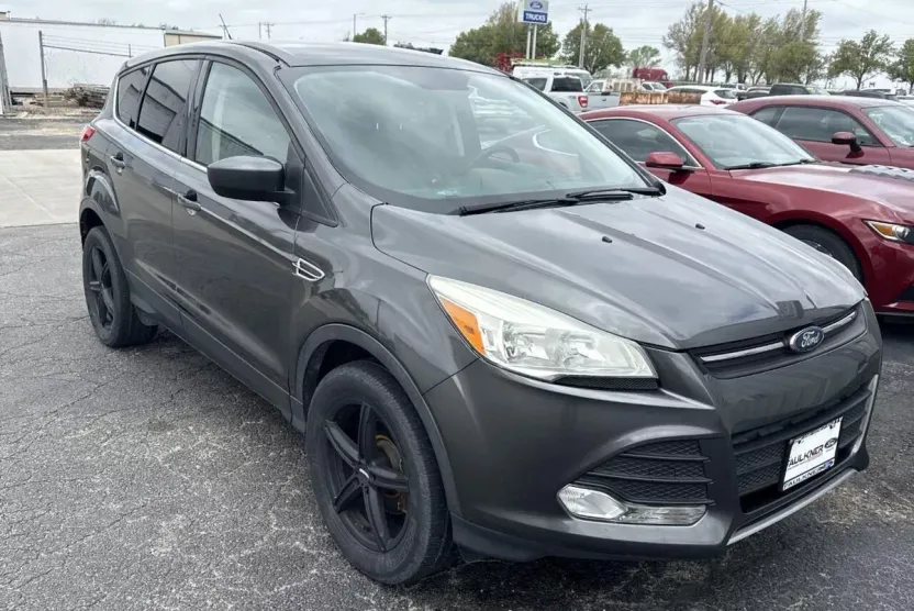 2016 Ford Escape SE photo 1