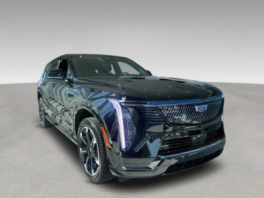 2025 Cadillac Escalade IQ Sport photo 1