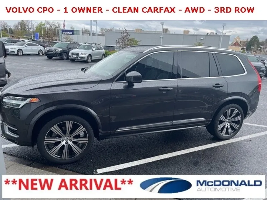2023 Volvo XC90 AWD Ultimate photo 1