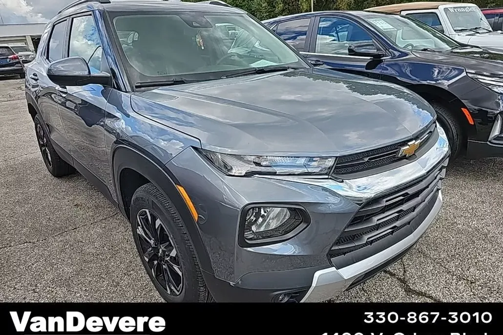 2022 Chevrolet Trailblazer LT photo 1