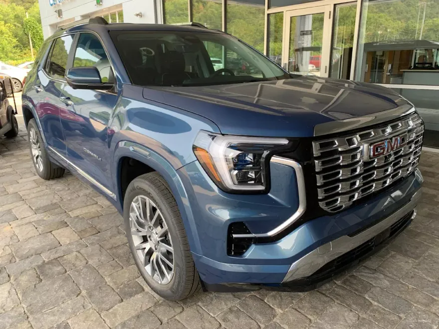 2026 Gmc Terrain Denali photo 1