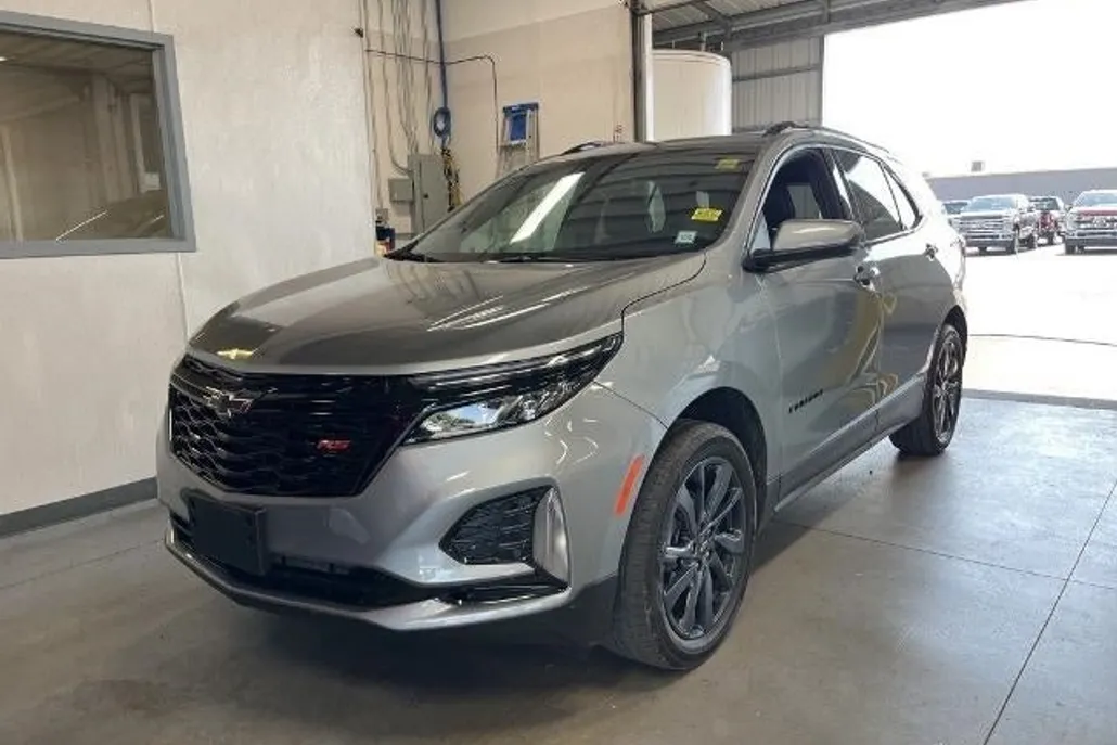 2024 Chevrolet Equinox RS photo 1