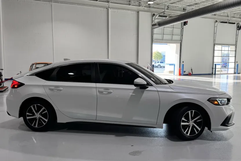 2024 Honda Civic LX Hatchback photo 1