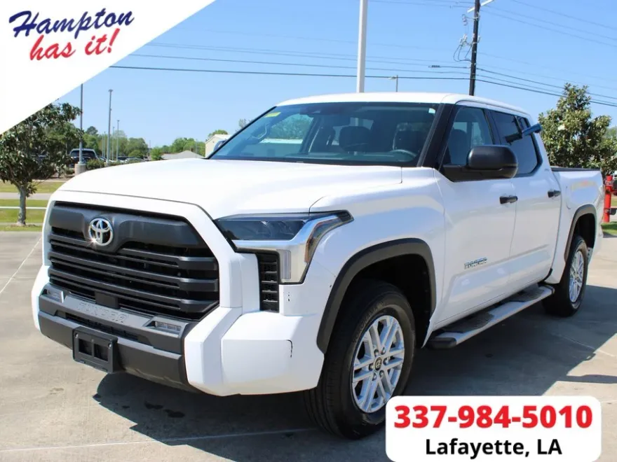 2023 Toyota Tundra SR5 photo 1