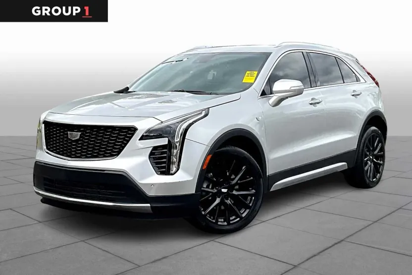 2021 Cadillac XT4 Premium Luxury photo 1