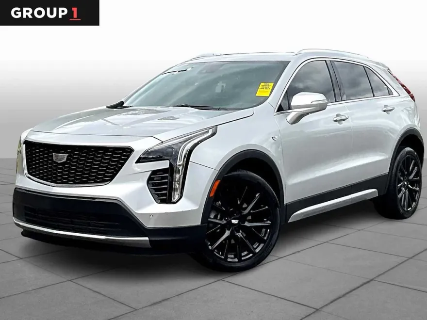 2021 Cadillac XT4 Premium Luxury photo 1