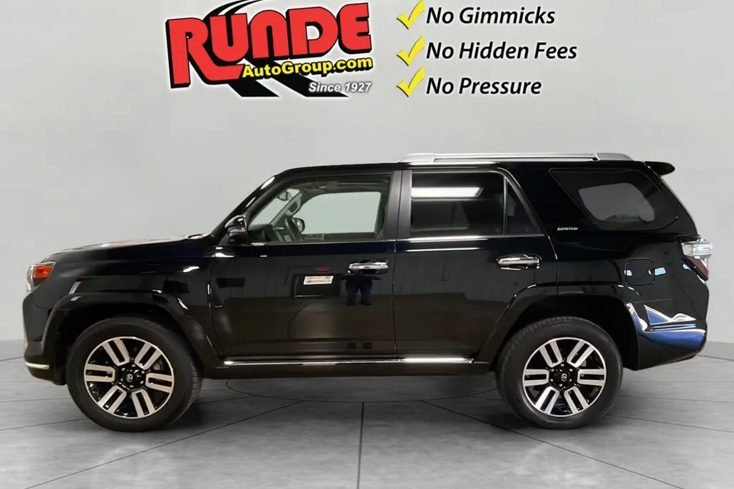 2024 Toyota 4Runner Limited photo 1